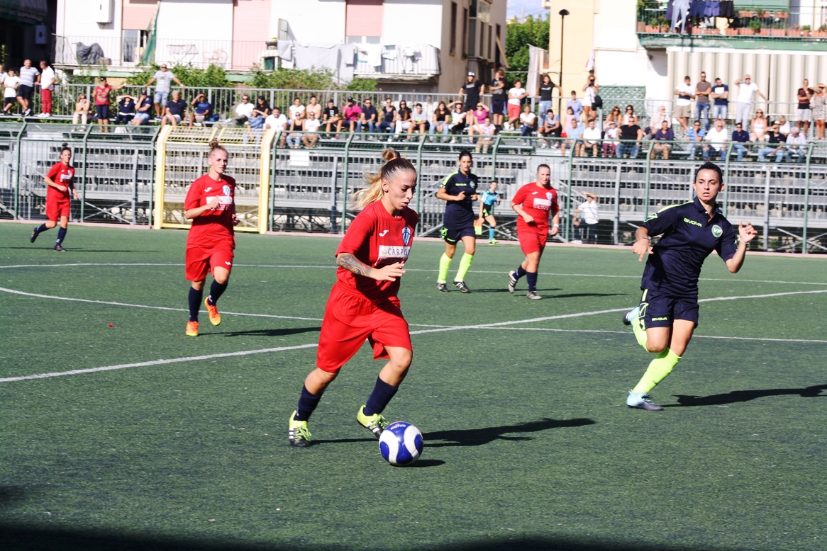 NAPOLI FEMMINILE Beffa Nel Finale Il Latina Si Impone 0 1 Con Un