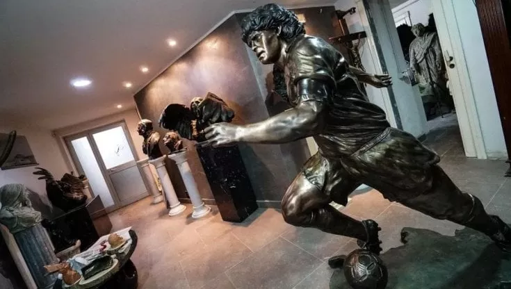 Statua Maradona Sepe