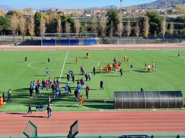 Rissa Napoli Roma Primavera