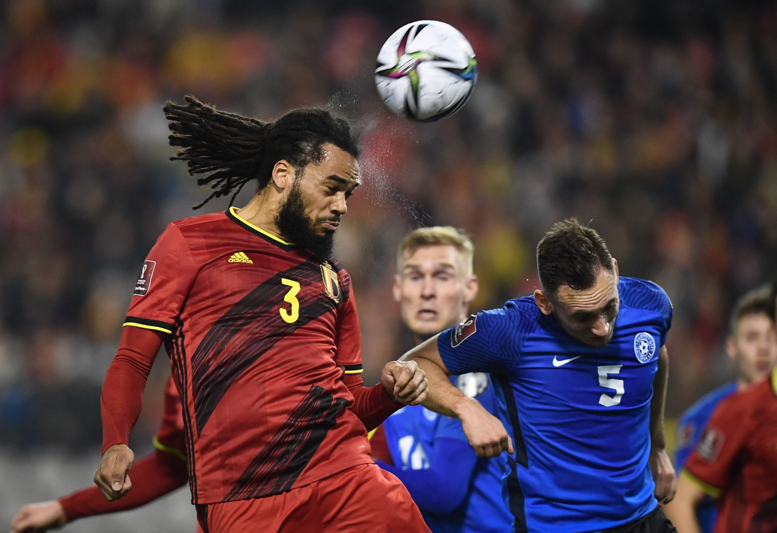 Calciomercato Napoli, three clubs attacking Denayer