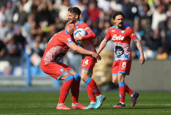 Napoli Roma tifosi Maradona