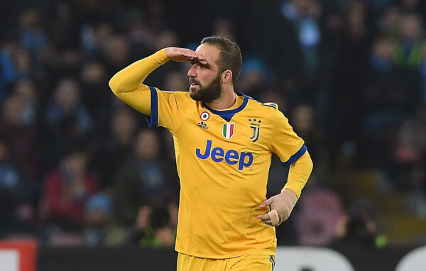 Higuain (Napoli-Juventus)