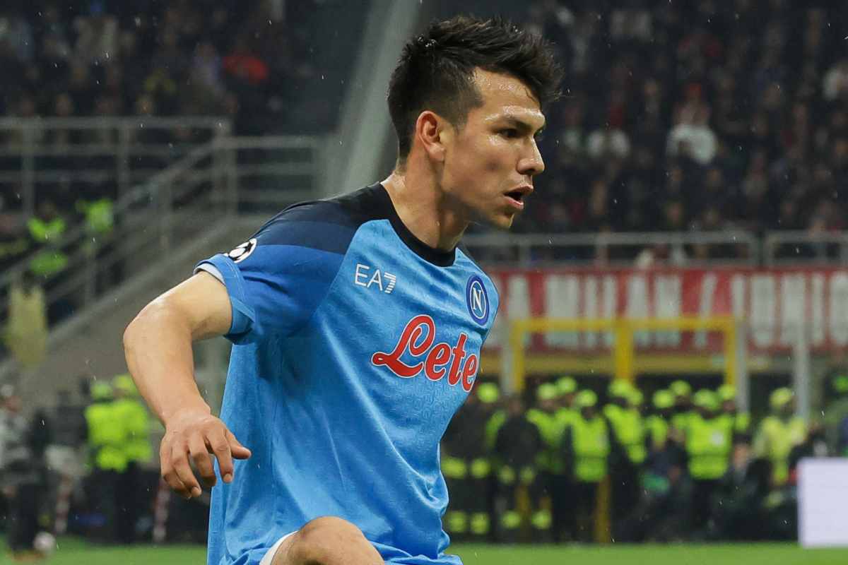 Lozano può lasciare il Napoli