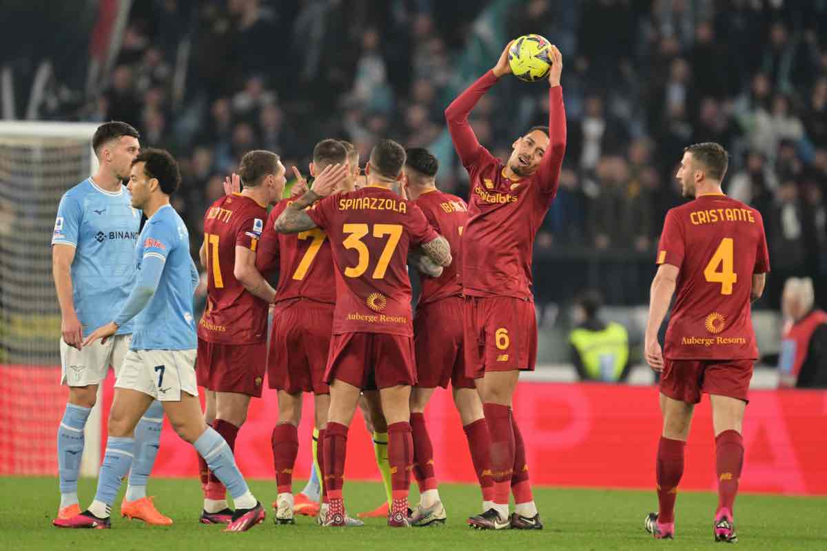 Il Napoli punta ad un calciatore della Roma
