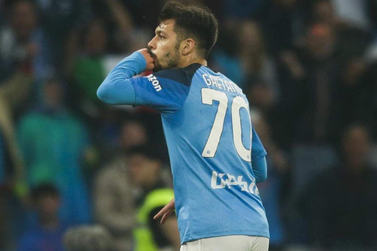 Dietrofront a sorpresa sul mercato del Napoli