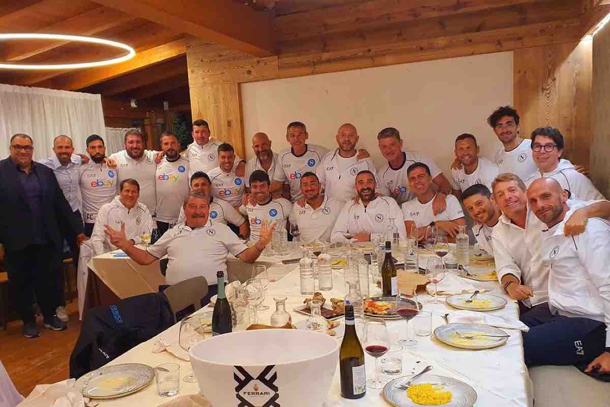 Staff Napoli a cena con Garcia