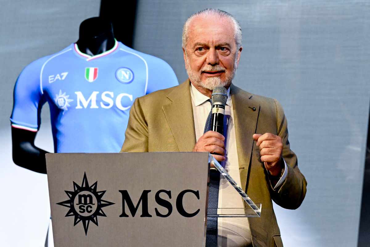 Blitz di De Laurentiis, decisione inaspettata del presidente del Napoli