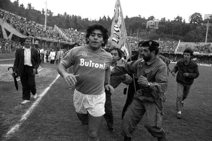 Compleanno Maradona