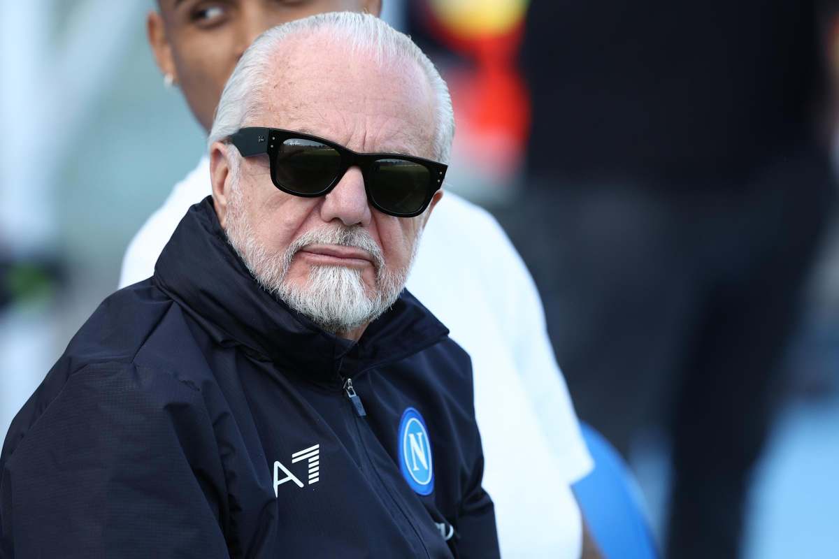 De Laurentiis prende una decisione sul Napoli