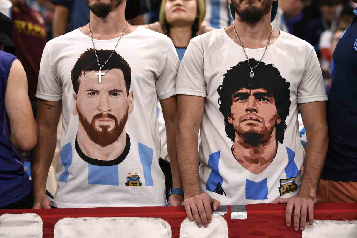 Messi-Maradona: il commento fa discutere