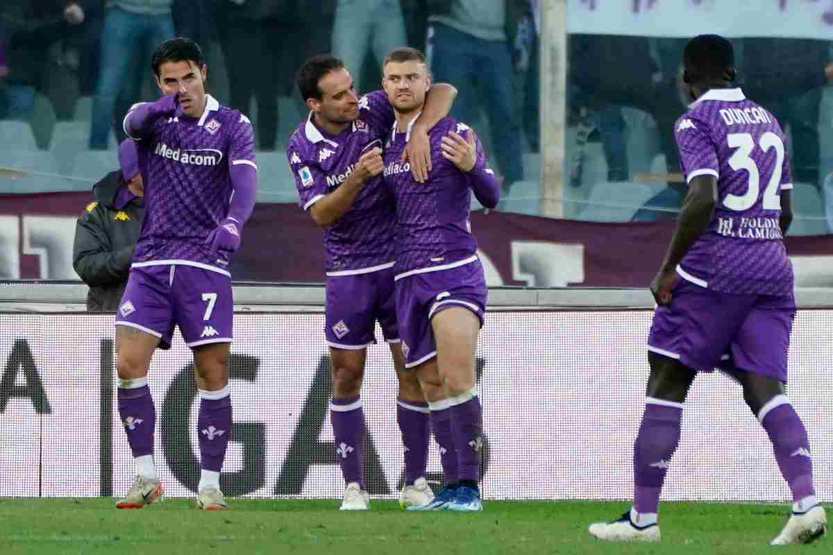 Infortunio per un calciatore della Fiorentina, in dubbio la presenza contro il Napoli