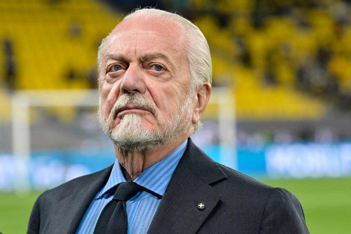 Tifosi del Bari contro De Laurentiis