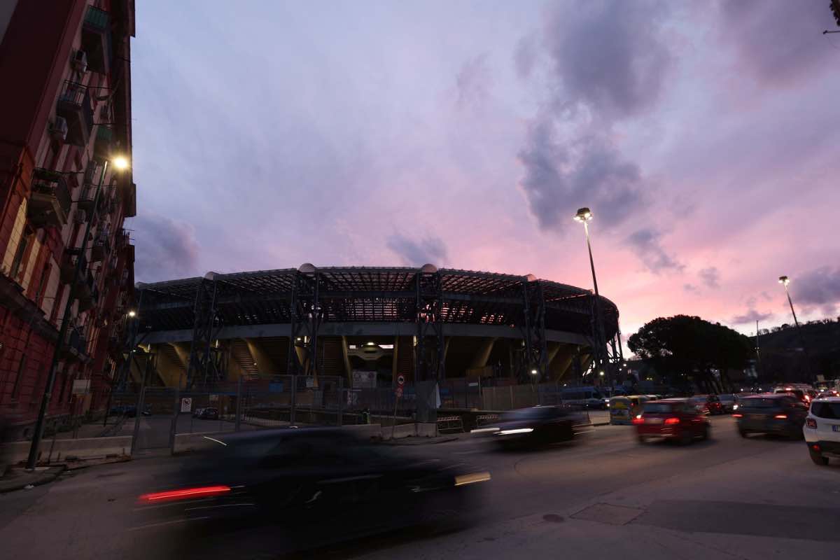 La casa del Napoli non sarà più lo stadio Maradona: la decisione di De Laurentiis