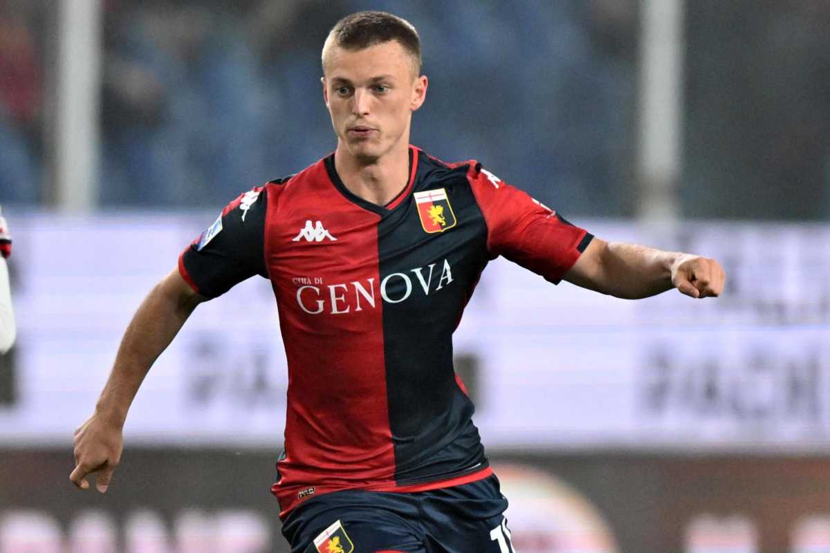 Napoli, Gudmundsson lancia un messaggio sul proprio futuro