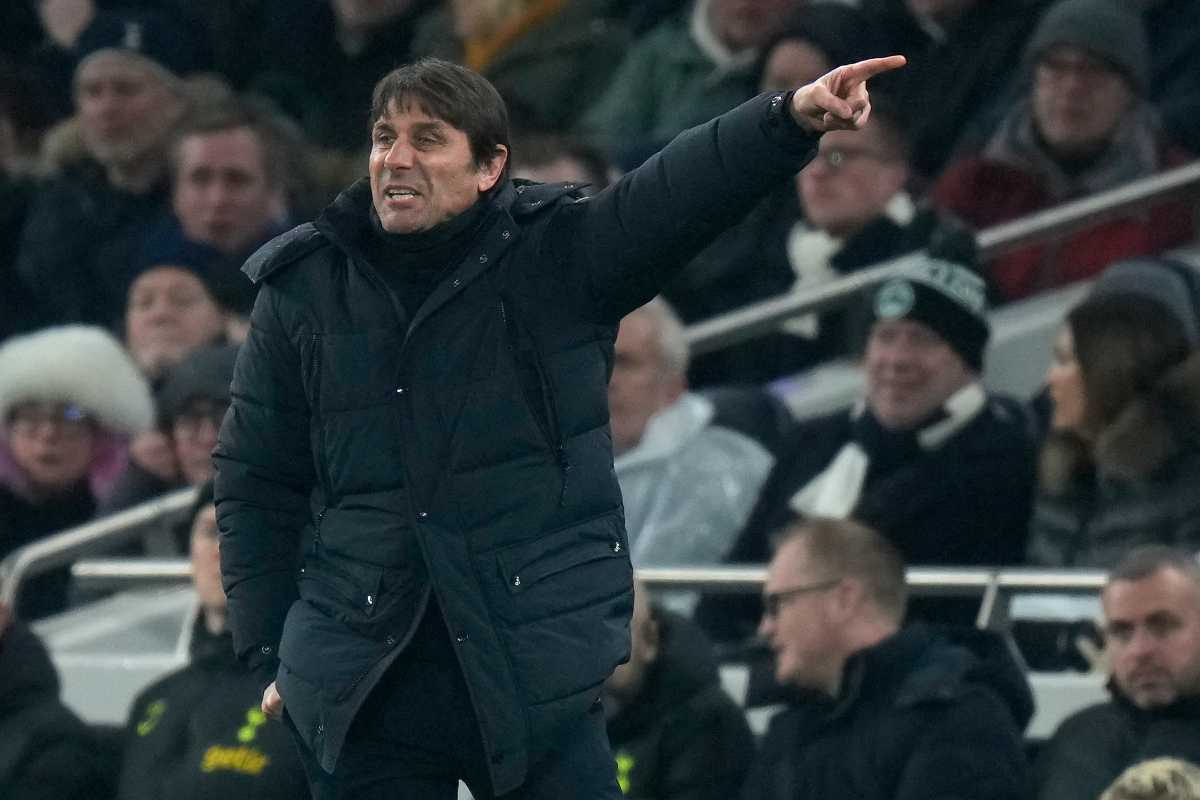 Conte avanza una richiesta al Napoli: tifosi sconvolti