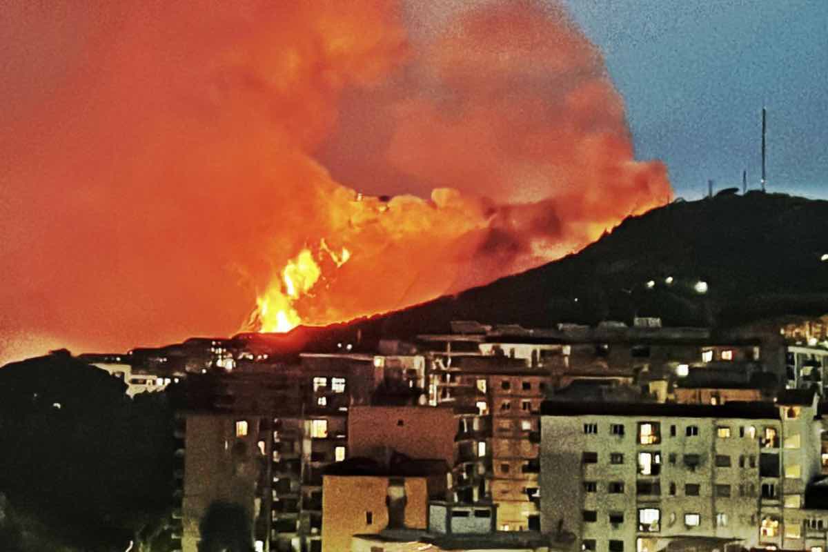 Cosa sta succedendo a Napoli