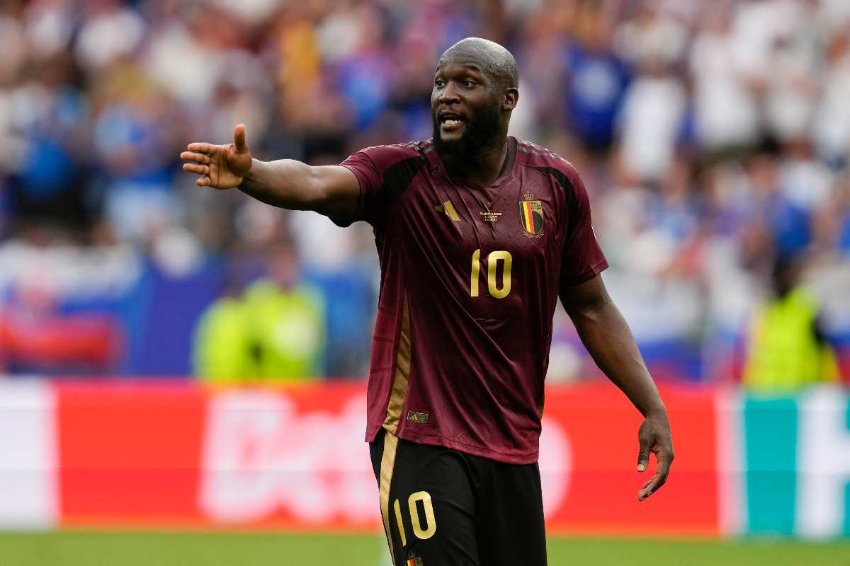 Lukaku al Napoli, assist a De Laurentiis per l'acquisto