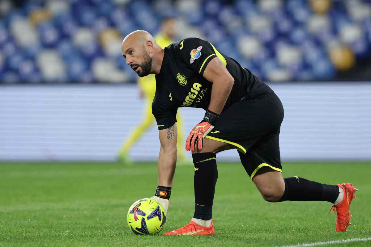 Napoli, Reina si avvicina al ritiro