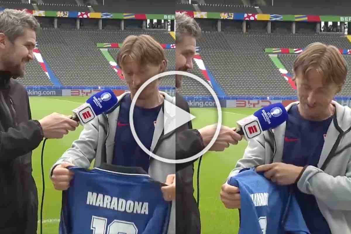Modric riceve la maglia di Maradona: l'emozione del centrocampista