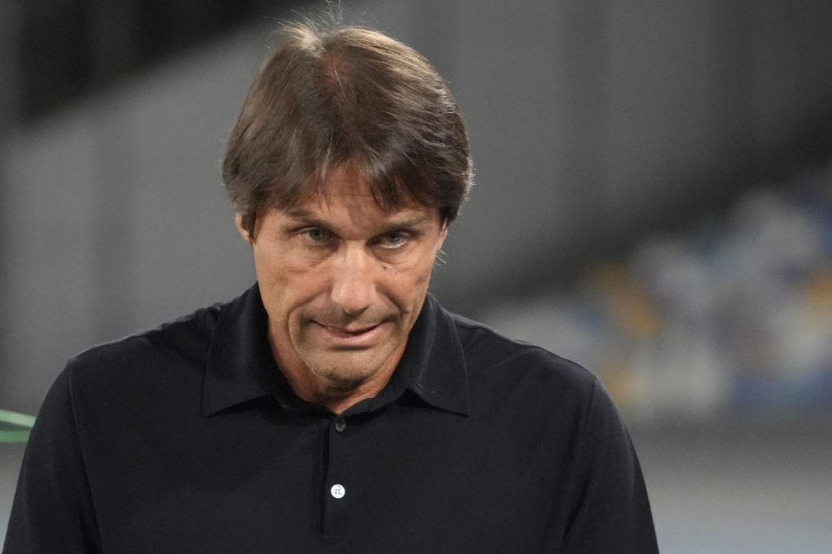 Nessun aiuto ad Antonio Conte: la scelta che penalizza il Napoli