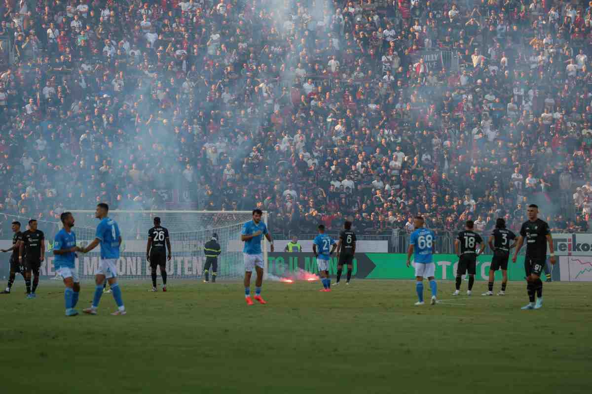 Scontri in Cagliari-Napoli