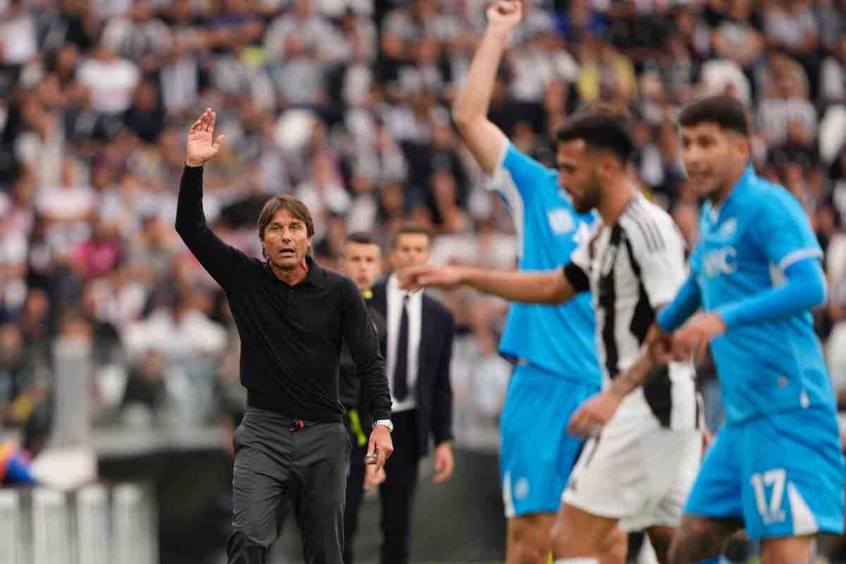 Conte parla in conferenza stampa