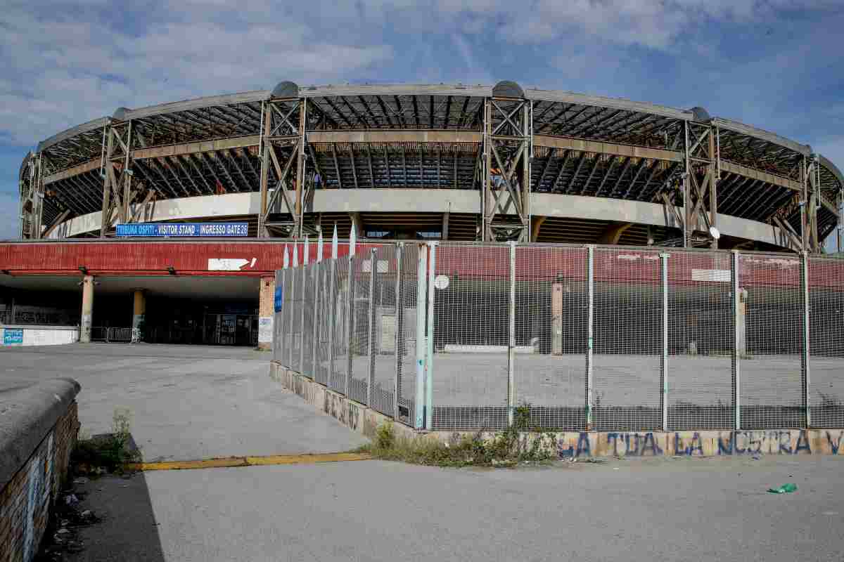 Acquisto stadio Maradona: ecco quanto vuole pagare De Laurentiis