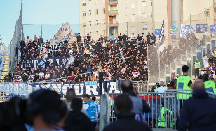 Ultras del Napoli a Cagliari