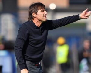 Antonio Conte e le mosse decisive in Empoli - Napoli