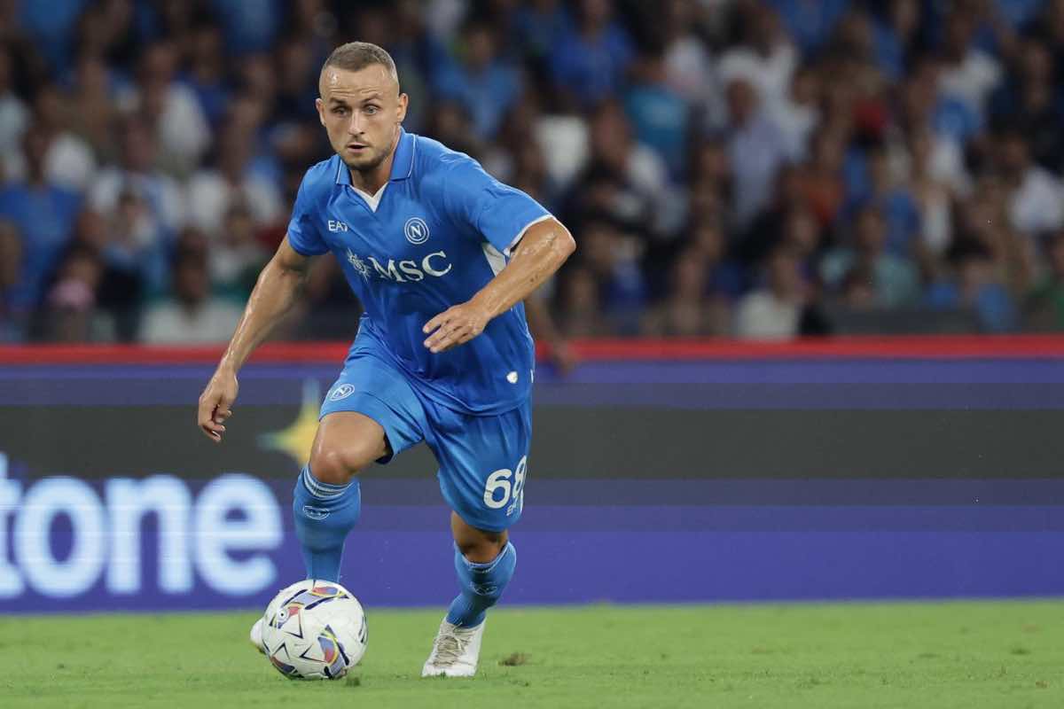 Stanislav Lobotka ci sarà contro il Milan? Arrivano novità sul recupero