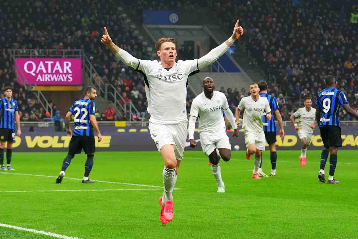 McTominay esulta