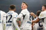 McTominay guarda il settore ospiti