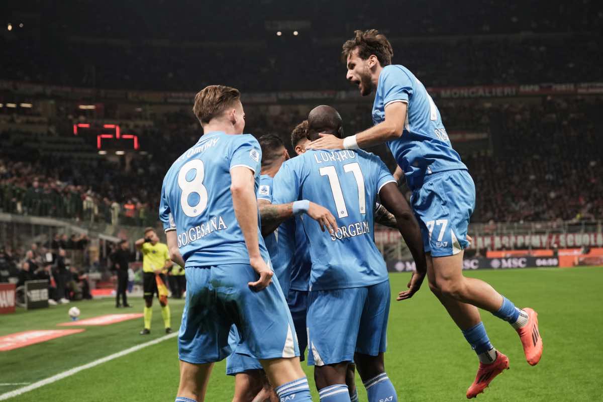 News SSC Napoli, soddisfazione super per l’azzurro: il premio è importantissimo – FOTO