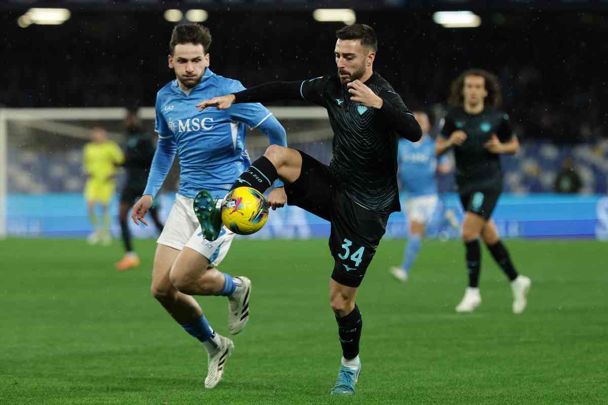 Napoli Lazio, proteste da parte dei calciatori azzurri