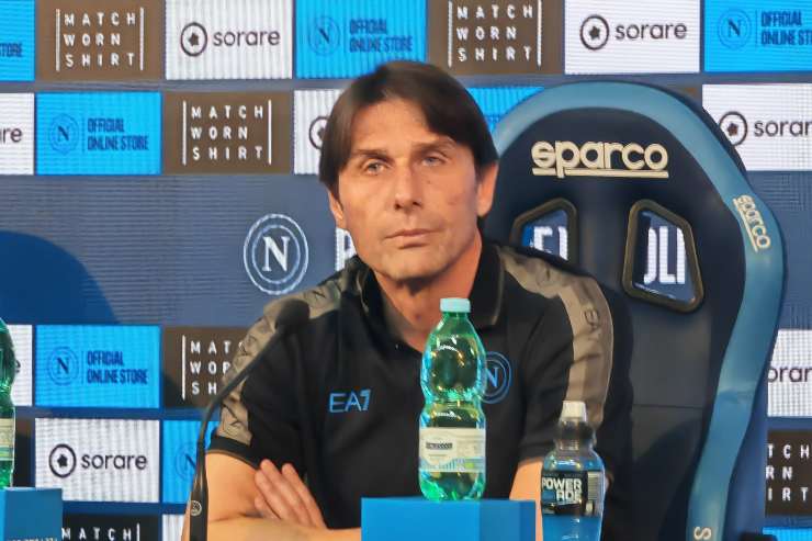 Antonio Conte in conferenza stampa