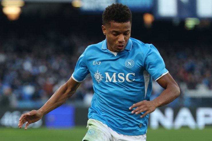 David Neres in campo col Napoli 