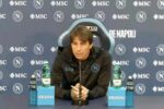 Antonio Conte in conferenza stampa per Como-Napoli