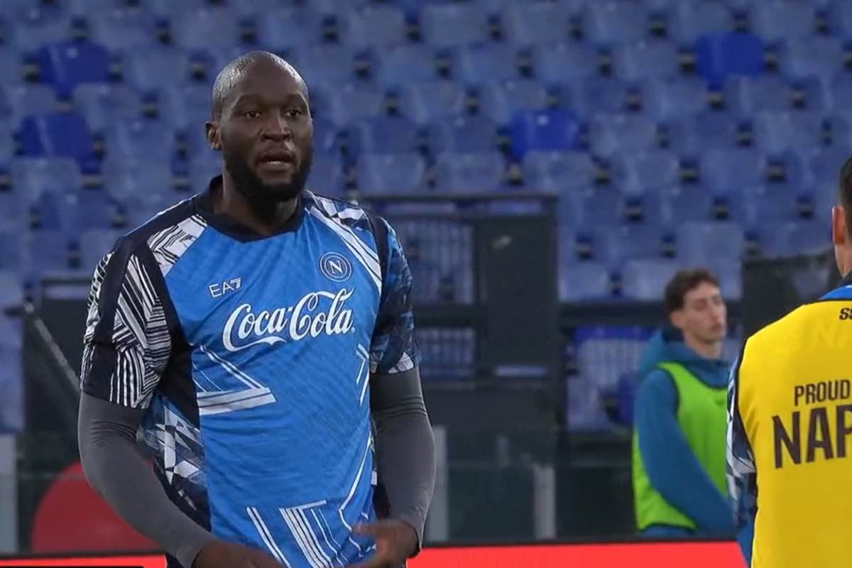 Lukaku da vero leader con Raspadori: il gesto in campo è meraviglioso – FOTO