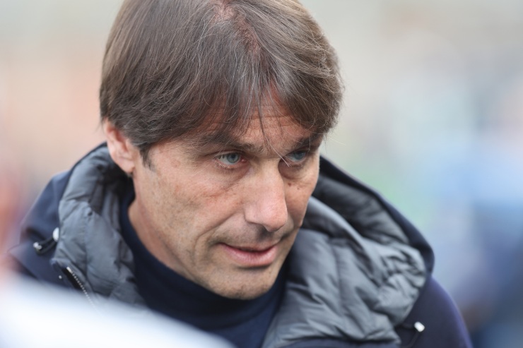 Antonio Conte in campo 