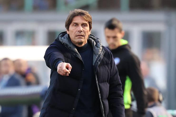 Conte risponde a tono in conferenza stampa